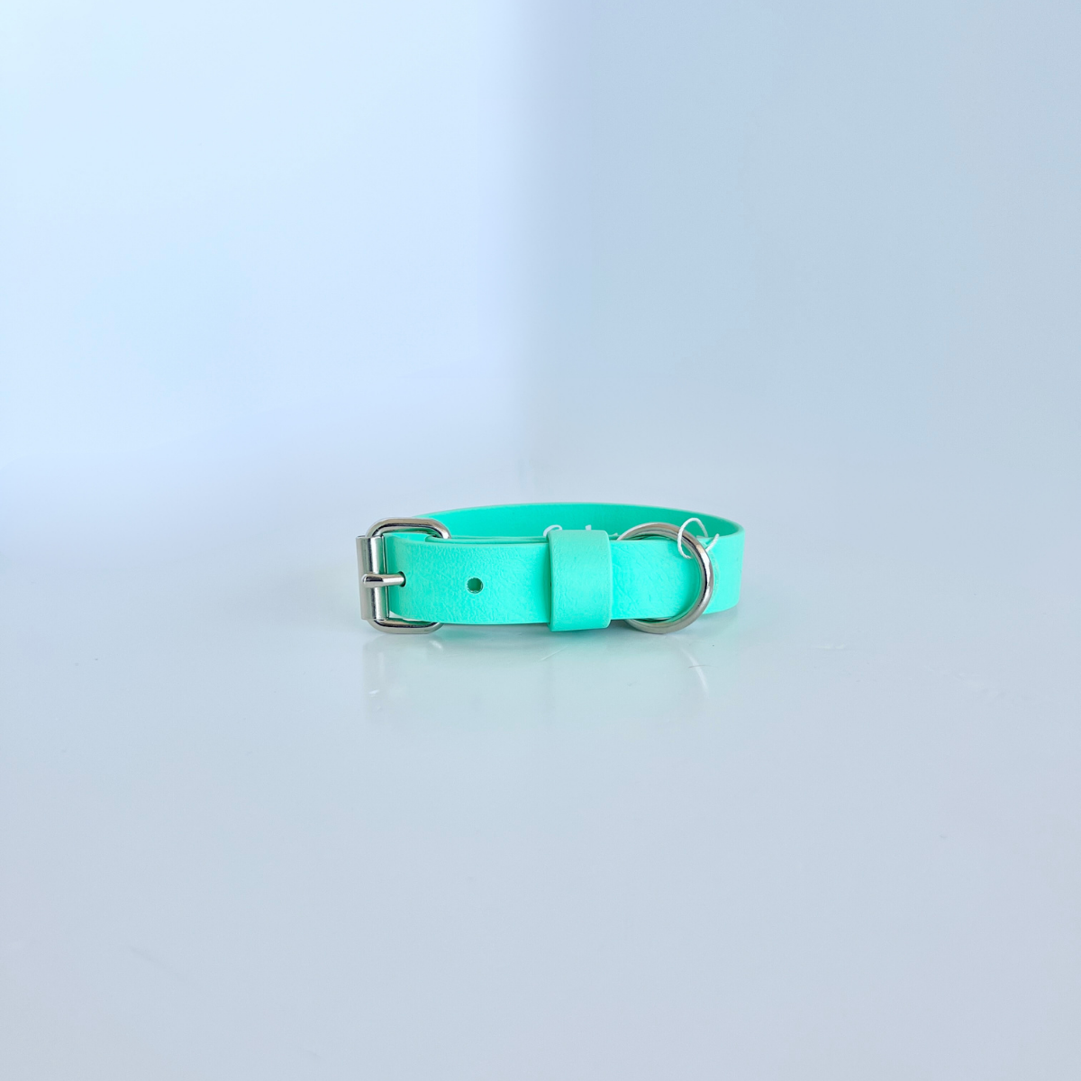 SS - Mint Green Collar