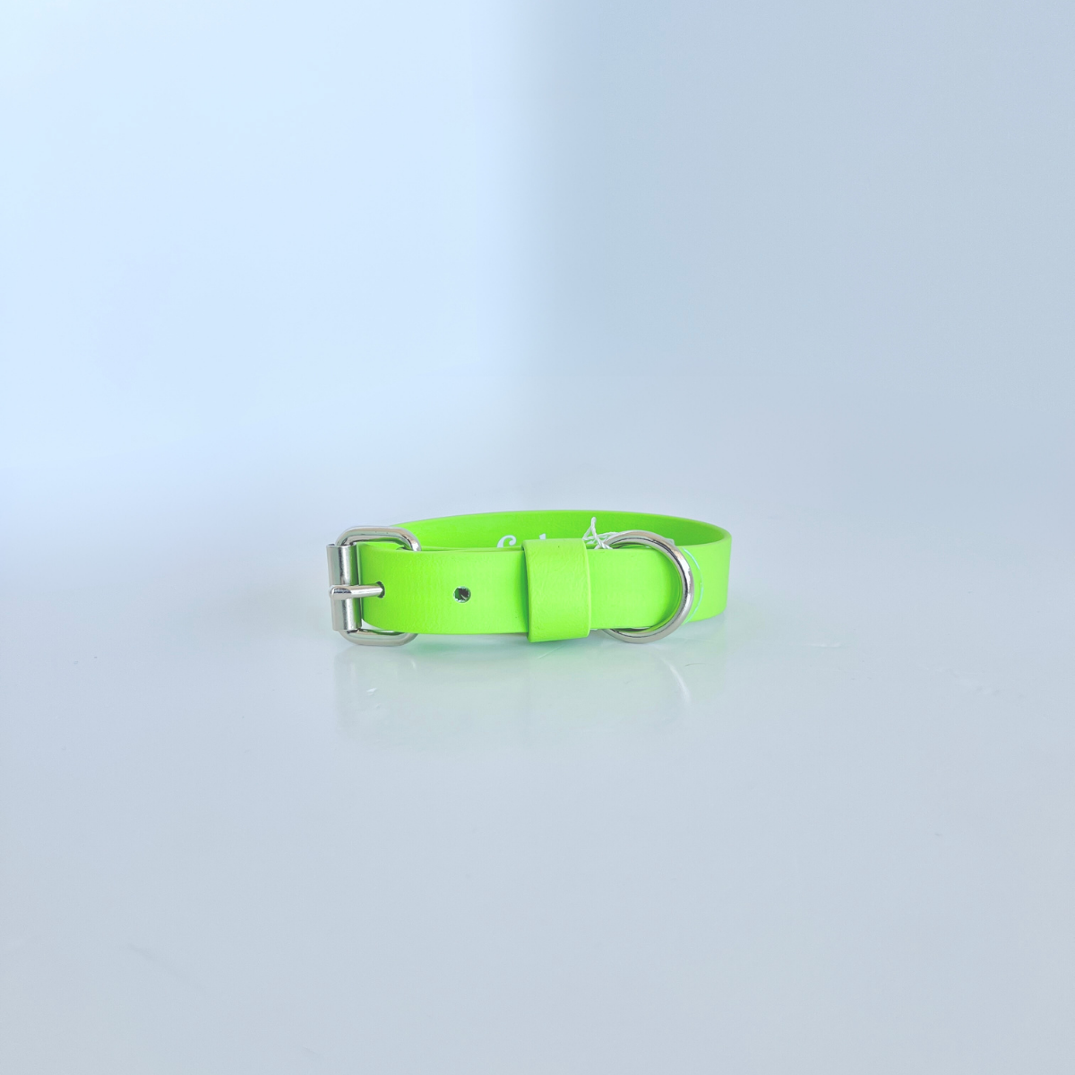 SS - Neon Green Collar